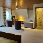 Mountain View Sauerland Bed and breakfast 3*