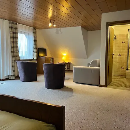 Mountain View Sauerland Bed and Breakfast 3*