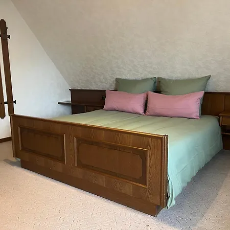 Mountain View Sauerland Bed and Breakfast 3*