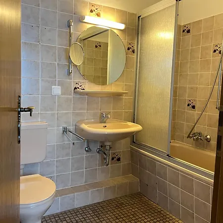 Mountain View Sauerland 住宿加早餐酒店 温特贝格