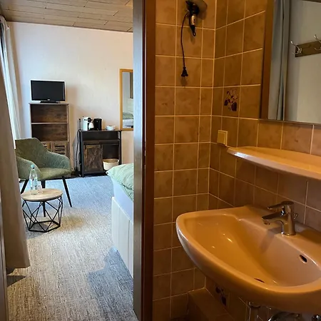 Mountain View Sauerland Bed and Breakfast Βίντερμπεργκ