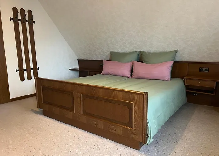 Mountain View Sauerland Bed & Breakfast 3*